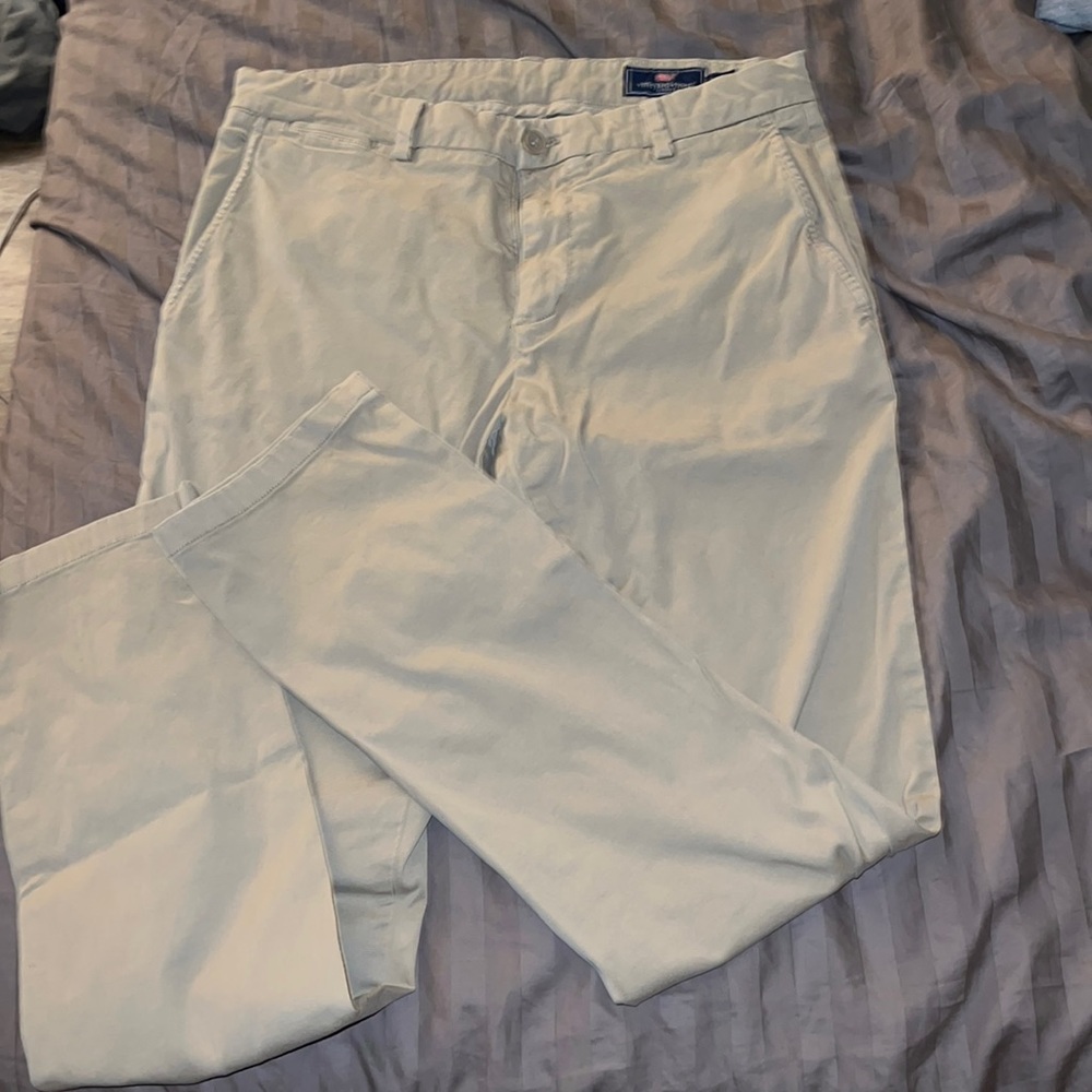 Mens vineyard vines khaki pants size 32X32